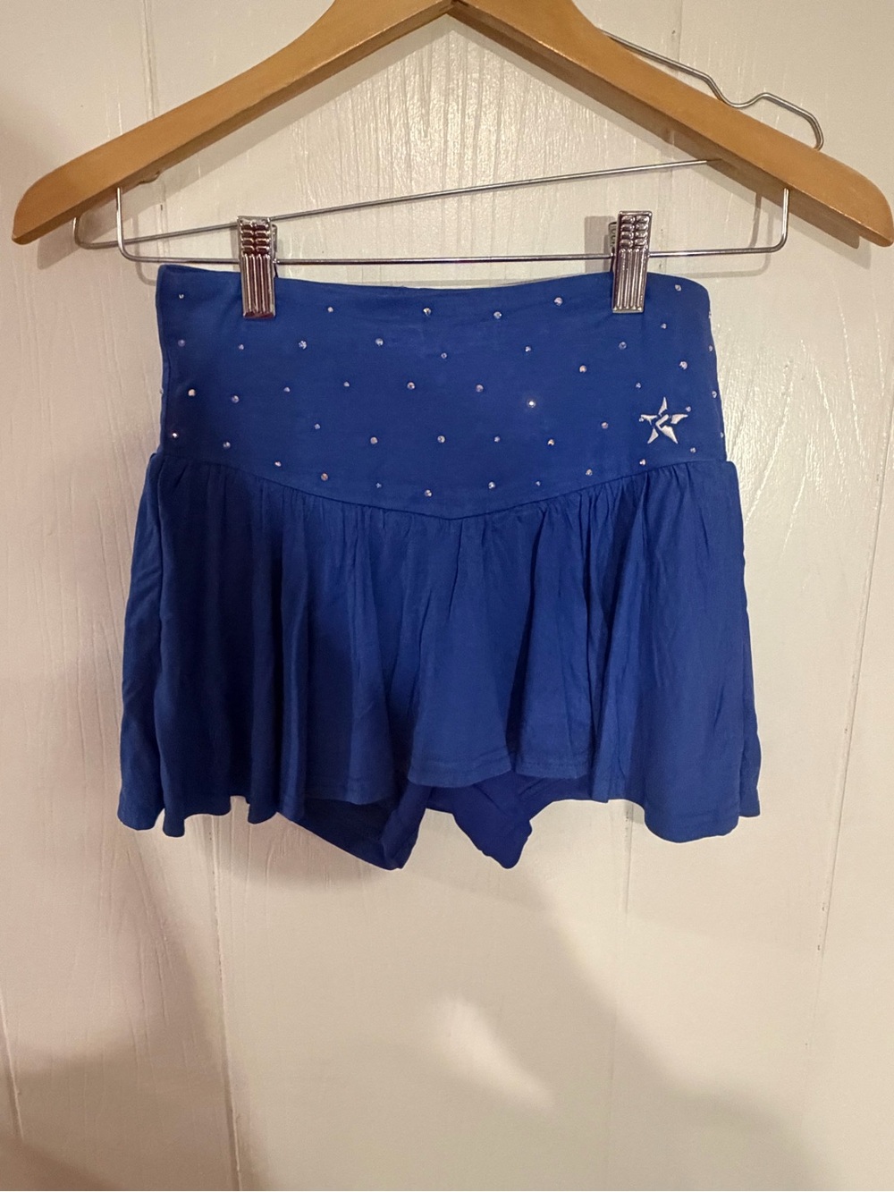 Blue Ombre 'Rebel' sports bra and skort - Picture 4 of 6